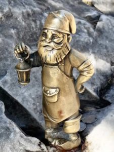горный парк "Рускеала", гном