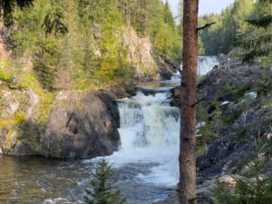 Интересные факты про водопад Кивач