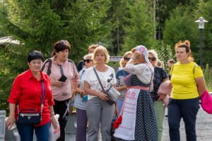 Экскурсия в Рускеала летом
