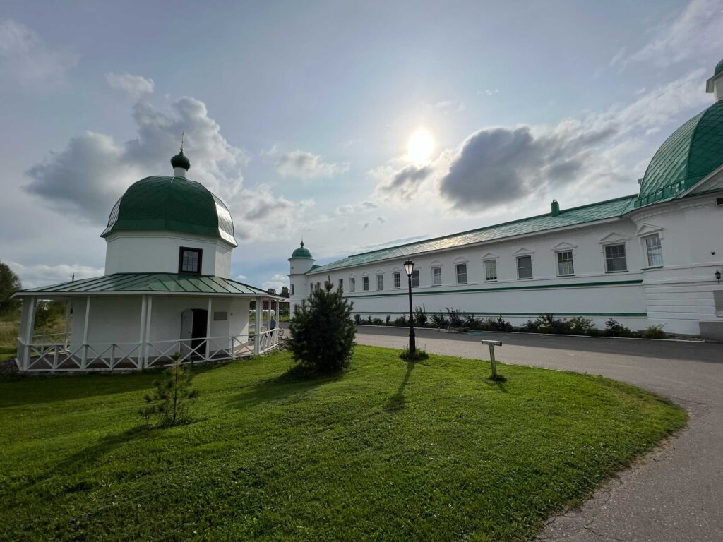 Свято-Троицкий Александро-Свирский монастырь
