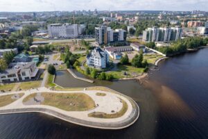 Петрозаводск и Гостиница Онежский замок