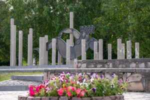 Спящая красавица скульптура в Петрозаводске