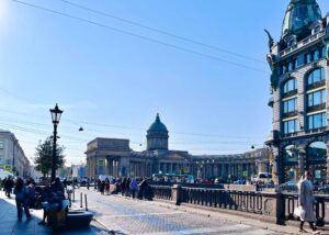 Канал Грибоедова в Санкт-Петербурге, вид на Казанский собор