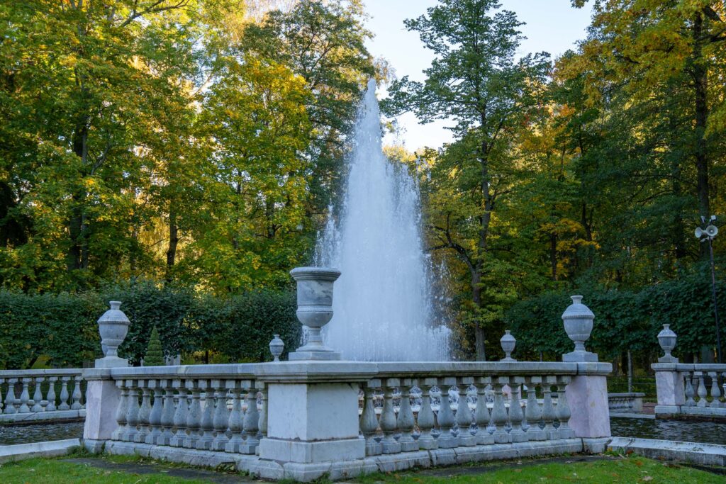Беломраморная симфония Петергофа