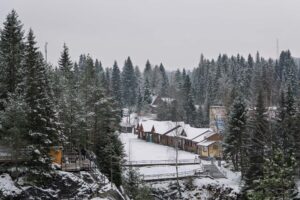 Вид на верхнюю часть Рускеалы