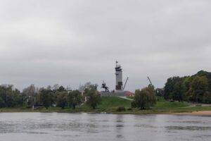 Монумент Победы в Великом Новгороде
